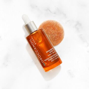 Trblietavý telový olej (Shimmering Body Oil)